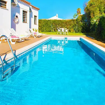 Villa In Albufeira Near Praia Da Oura Beach Vila *
