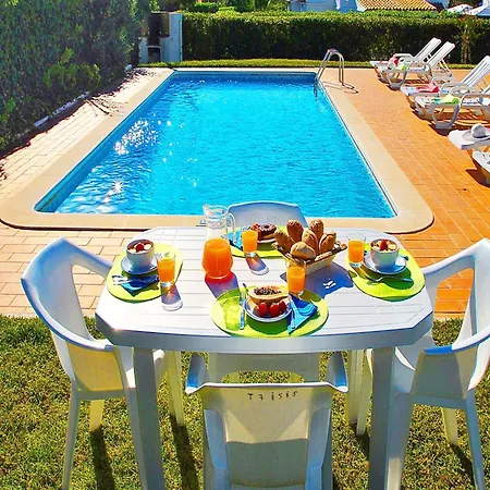 Villa In Albufeira Near Praia Da Oura Beach * Albufeira